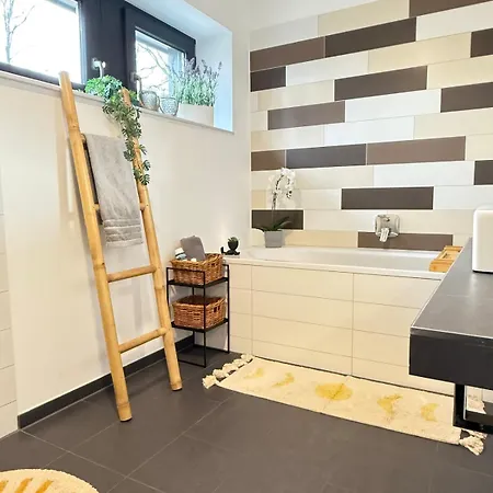 Auszeit Am Mit Kamin Und Whirlpool, Naehe Berlin Holiday home *