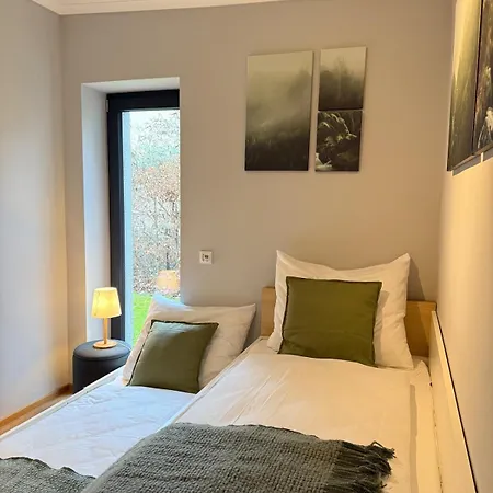 Ferienhaus Auszeit Am Mit Kamin Und Whirlpool, Nähe Berlin