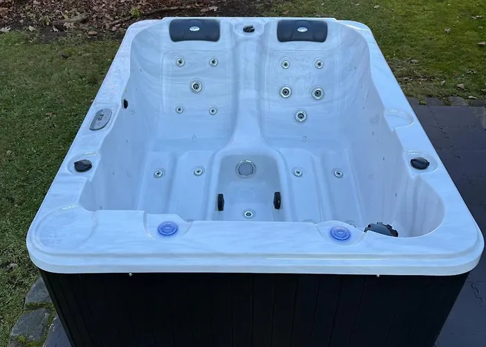 Auszeit Am Mit Kamin Und Whirlpool, Naehe Berlin